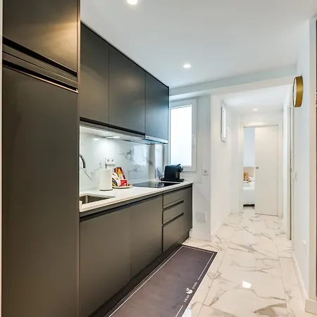 Cozy & Refurbished In Old Town 公寓