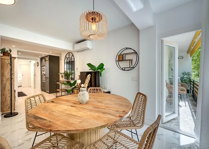 Cozy & Refurbished In Old Town ماربيا