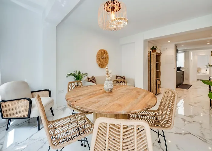 شقة Cozy & Refurbished In Old Town